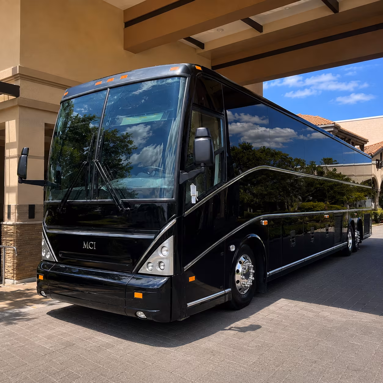 bowling green charter buses