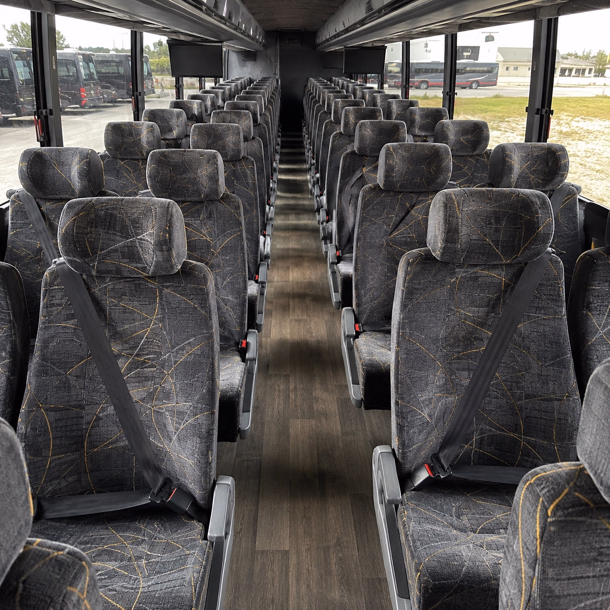 charter buses for fort knox rotations and army training runs out of bowling green