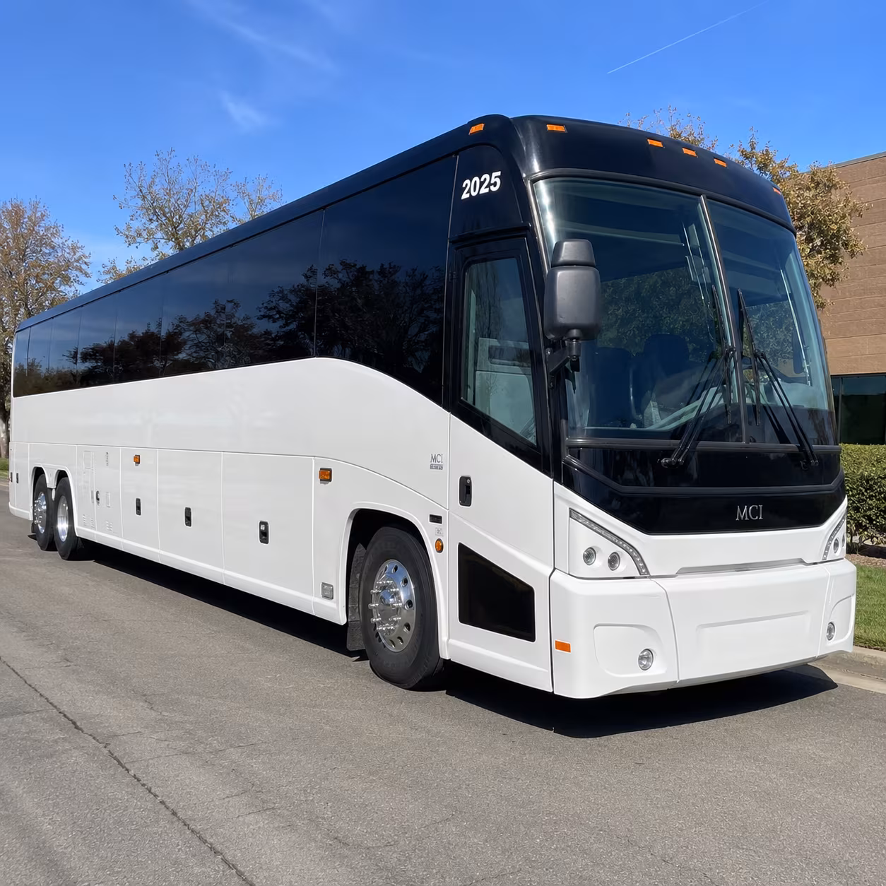 concert buses to skypac and downtown bowling green shows